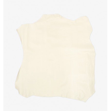 Piel de cabra mestizo crudo