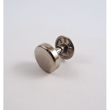 Remache de riveto grande